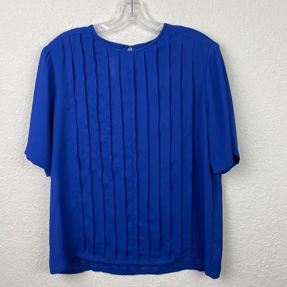 Vintage JORDAN Womans 12 Royal Blue Pleated Front Half Sleeve Button Back Blouse - Picture 2 of 9